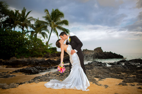 [Maui Elopement & Maui Wedding Photographer Online]-Maui Wedding Photography & Planning Studio, A Paradise Dream Wedding
