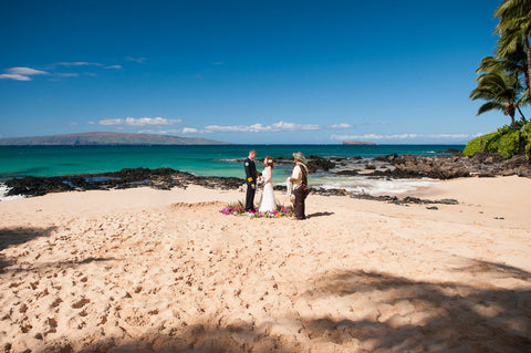 [Maui Elopement & Maui Wedding Photographer Online]-Maui Wedding Photography & Planning Studio, A Paradise Dream Wedding
