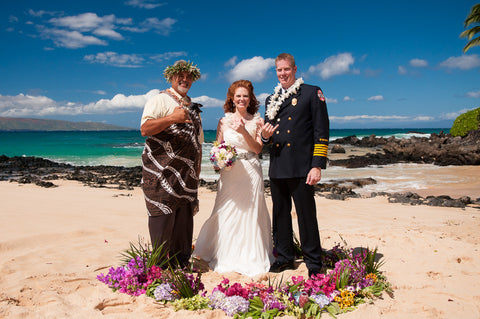 [Maui Elopement & Maui Wedding Photographer Online]-Maui Wedding Photography & Planning Studio, A Paradise Dream Wedding