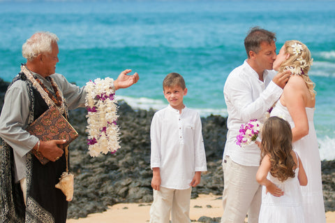 [Maui Elopement & Maui Wedding Photographer Online]-Maui Wedding Photography & Planning Studio, A Paradise Dream Wedding
