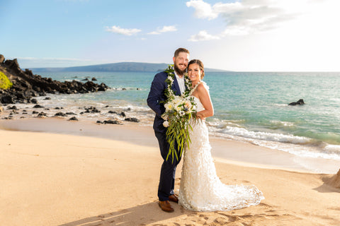 [Maui Elopement & Maui Wedding Photographer Online]-Maui Wedding Photography & Planning Studio, A Paradise Dream Wedding
