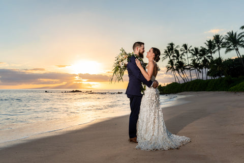 [Maui Elopement & Maui Wedding Photographer Online]-Maui Wedding Photography & Planning Studio, A Paradise Dream Wedding