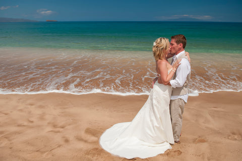 [Maui Elopement & Maui Wedding Photographer Online]-Maui Wedding Photography & Planning Studio, A Paradise Dream Wedding