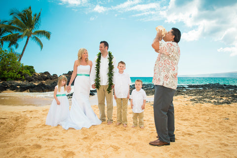 [Maui Elopement & Maui Wedding Photographer Online]-Maui Wedding Photography & Planning Studio, A Paradise Dream Wedding