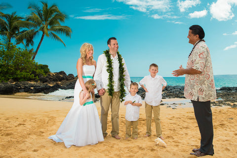 [Maui Elopement & Maui Wedding Photographer Online]-Maui Wedding Photography & Planning Studio, A Paradise Dream Wedding