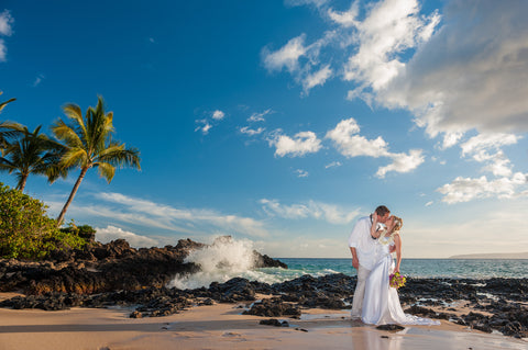 [Maui Elopement & Maui Wedding Photographer Online]-Maui Wedding Photography & Planning Studio, A Paradise Dream Wedding