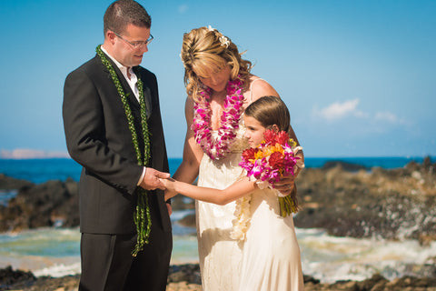 [Maui Elopement & Maui Wedding Photographer Online]-Maui Wedding Photography & Planning Studio, A Paradise Dream Wedding