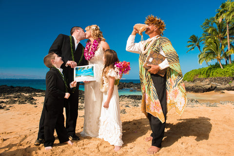[Maui Elopement & Maui Wedding Photographer Online]-Maui Wedding Photography & Planning Studio, A Paradise Dream Wedding